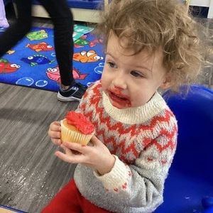 Meet your Posher, Marcia